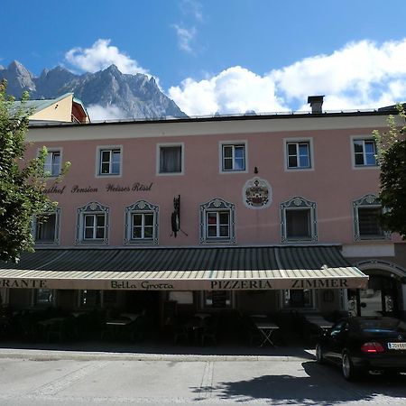 Hotel Weisses Roessl Werfen Esterno foto