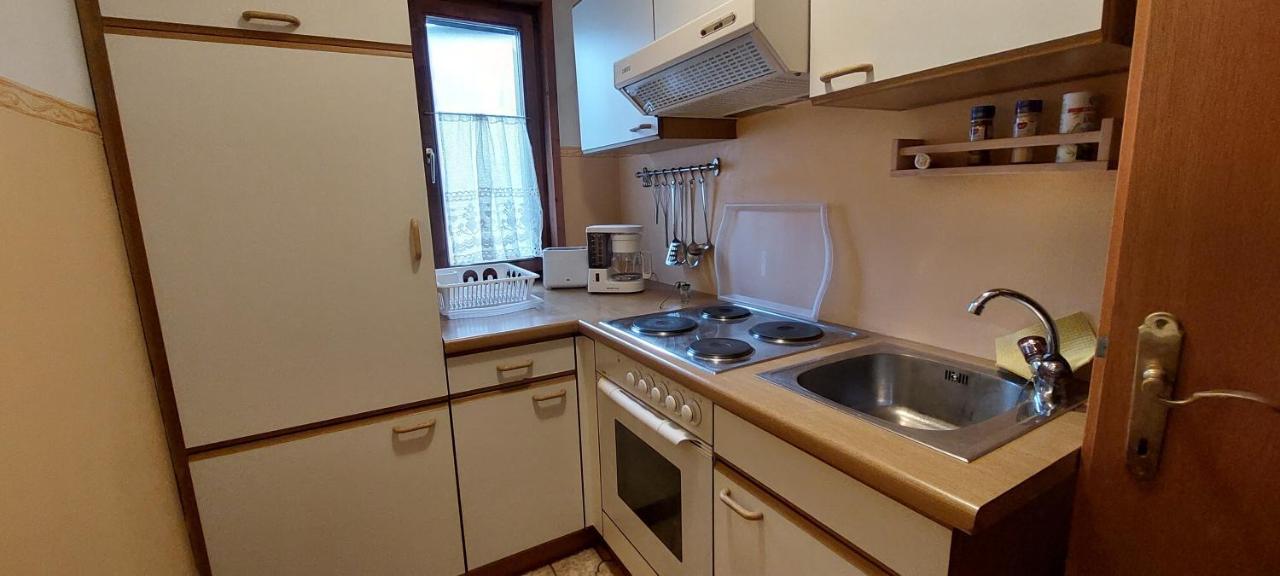 Hotel Weisses Roessl Werfen Esterno foto